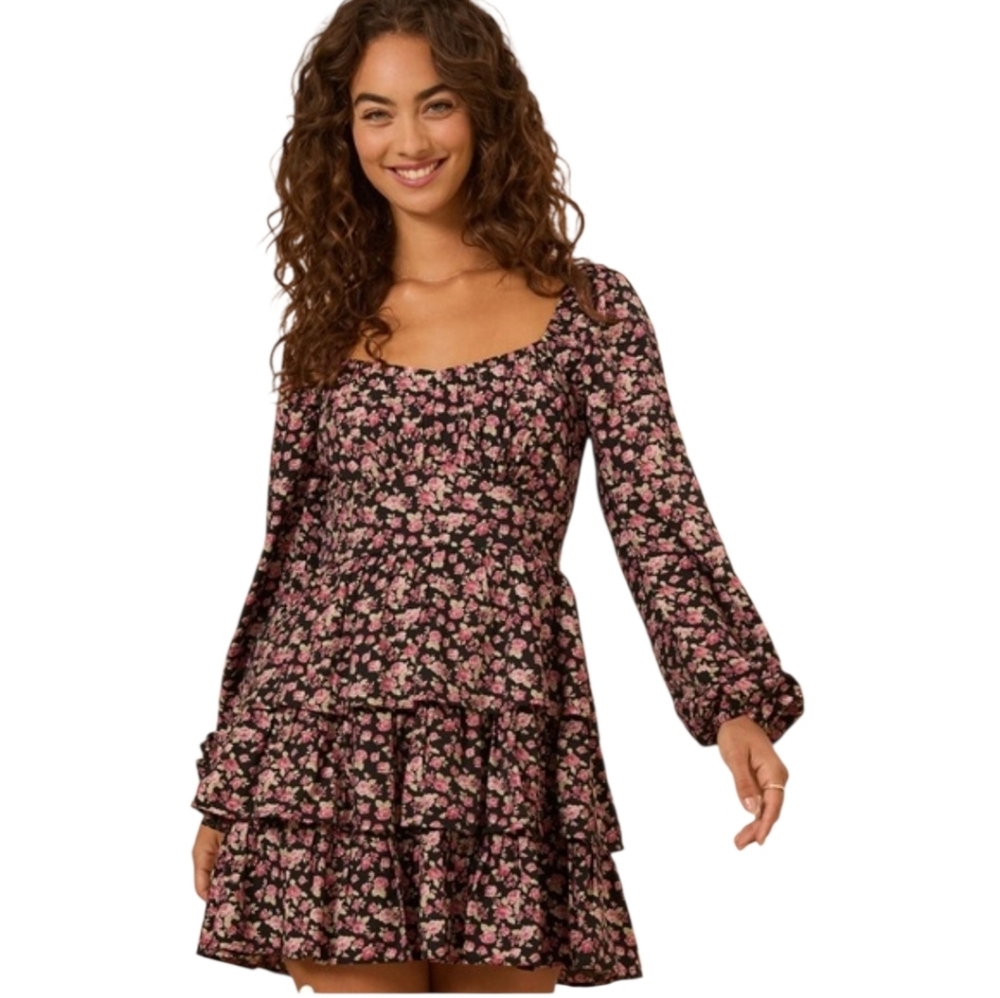 Altar’d State Taya Tiered Floral Long Sleeve Dress Black Pink size XL